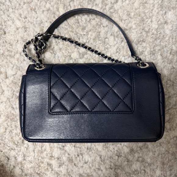 Chanel Navy Quilted Handbag - Picture 4 of 16